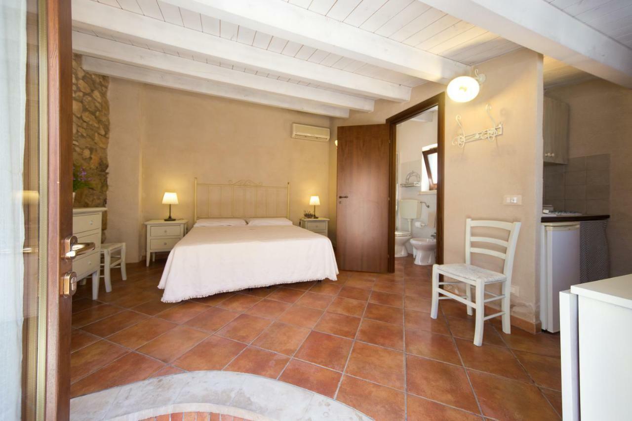Casale Del Coccio Guest House Шикли Екстериор снимка