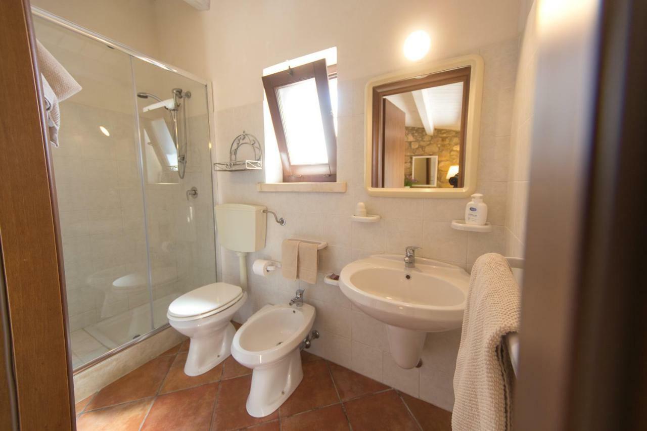Casale Del Coccio Guest House Шикли Екстериор снимка